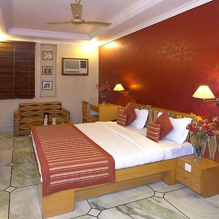 Hotel Singh International Delhi  Esterno foto