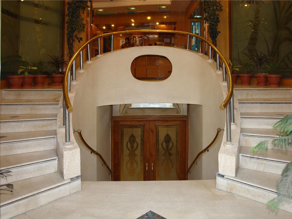 Hotel Singh International Delhi  Esterno foto