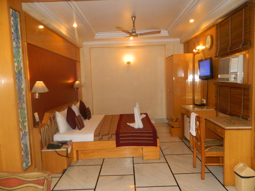 Hotel Singh International Delhi  Esterno foto